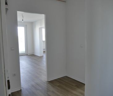 Schöne 2-Zimmer-Wohnung mit Tageslichtbad und Balkon in Offenbach ... - Foto 2