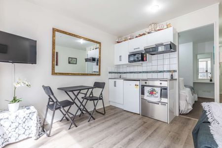 2 Bedrooms on Hobson Street - Photo 3
