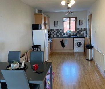 5F Heath Lodge Avenue, Belfast, BT13 3WH - Photo 2