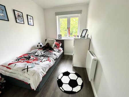 2 bedroom apartment to rent - Photo 4