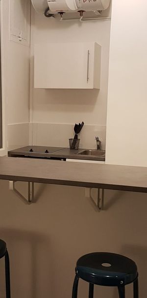 Location Appartement 1 pièce 15m² BOULOGNE BILLANCOURT 92100 - Photo 1