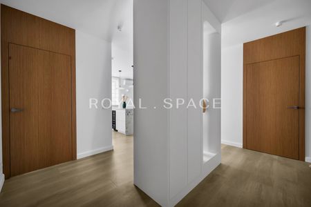 Stylowy i funkcjonalny apartament w centrum - Фото 3