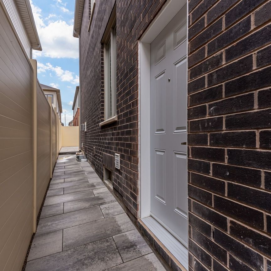 For Lease - 73 Gemini Drive Unit# Lower, Barrie, Ontario - Photo 1