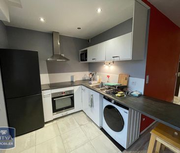 Location Appartement 2 pièces 46m² LYON 8ème - Photo 1