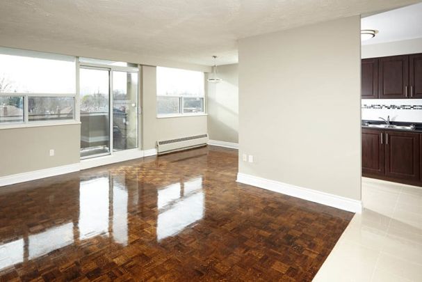 Royale Apartments - Photo 1