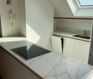 Exclusief één slaapkamer DAK-APPARTEMENT met ruim terras en openluc... - Photo 5