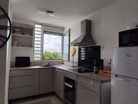 Location Appartement 2 pièces 35 m2 à Fort-de-France - Photo 4