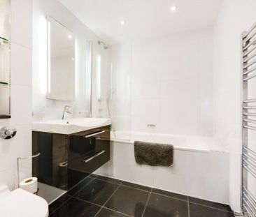 2 Bedroom Flat To Let - Photo 5