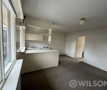 Affordable Living in the Heart of Malvern East - Photo 3