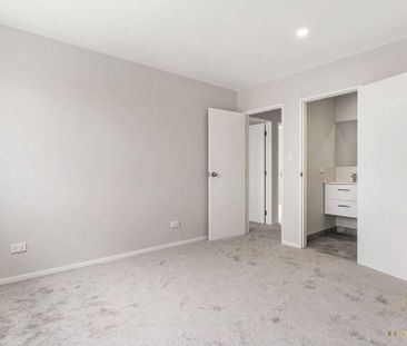 Brand New 3 Bedroom in Papakura - Photo 2