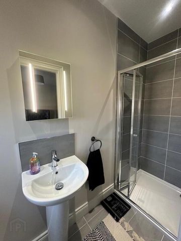 10 Helens Wood Lane, Bangor, BT19 1GE - Photo 3