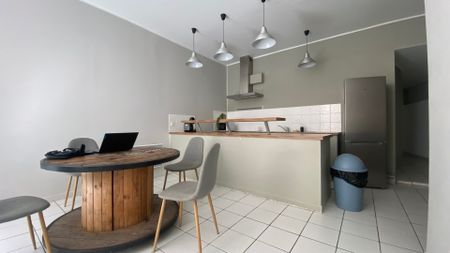 Location Appartement 3 pièces 66m² DOUAI 59500 - Photo 4