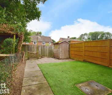 1 bedroom ground floor maisonette to rent - Photo 1