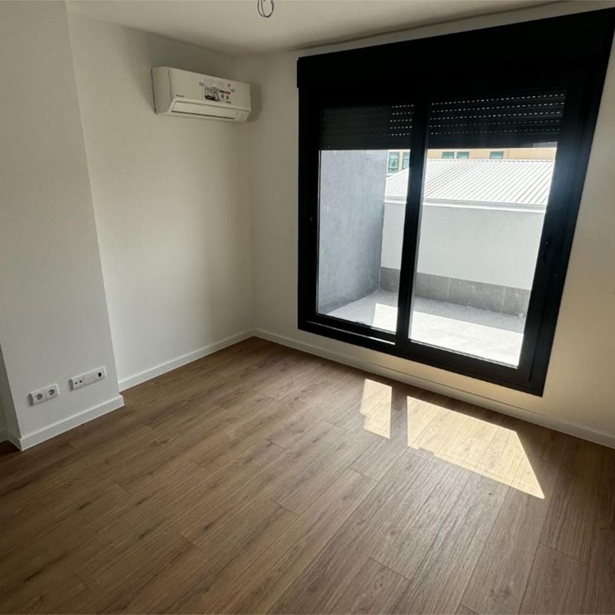 Dúplex de alquiler en Calle de Fuerteventura, 5, Polígono Industrial Norte - Photo 1