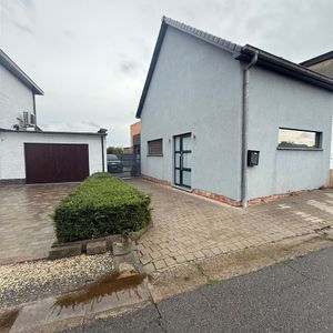 Huis te huur in Outer voor € 990 met 2 slaapkamers - Photo 3