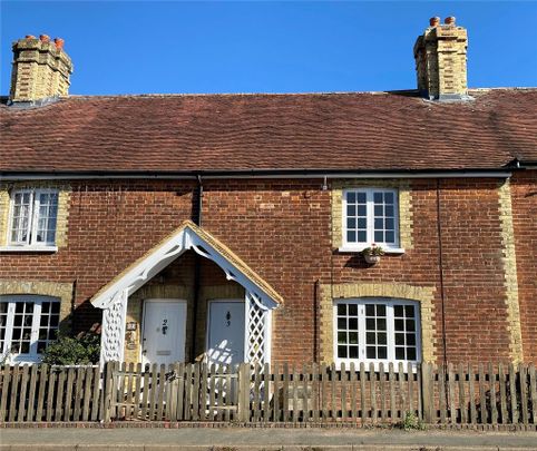 3 bedroom terraced house to rent - Photo 1