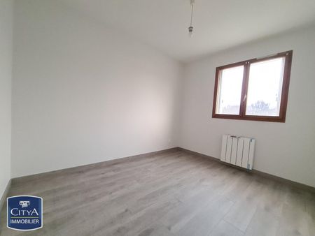 Location Appartement 4 pièces 74m² VANDOEUVRE LES NANCY 54500 - Photo 2