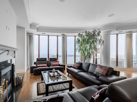 For Lease - 2095 Lake Shore Boulevard Unit# PH15, Toronto, Ontario - Photo 2