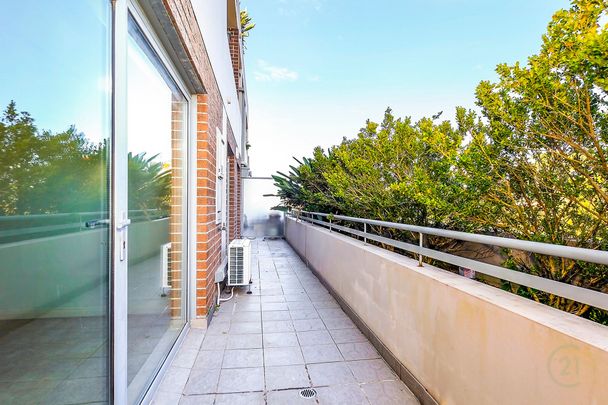 Modern Apartment in Convenient Location &ast;&ast; Available Now &ast;&ast; - Photo 1