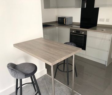 1 Bed Flat, Queens Terrace, SO14 - Photo 1