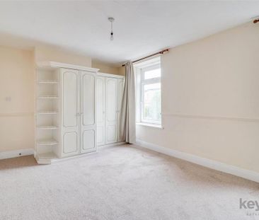 3 bedroom terraced house to rent - Photo 6