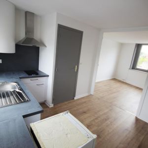 Location Appartement 1 pièce 25m² LILLE 59000 - Photo 2