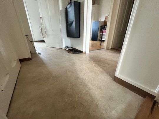 Bel appartement de 3.5 pièces en plein centre-ville - Photo 1