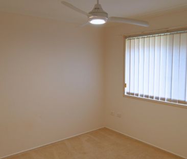 BRIGHT, COMFORTABLE & LOW-MAINTENANCE � YOUR IDEAL KEPNOCK HOME AWAITS - Photo 1