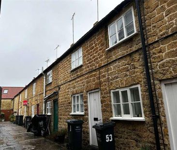 Bowditch Row, South Street, Crewkerne, Somerset, TA18 - Photo 6