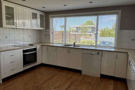 Top of the hill Catalina - Photo 5