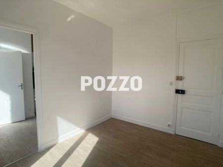 APPARTEMENT A LOUER CENTRE VILLE DE SAINT PAIR T2 (32M²) - Photo 2