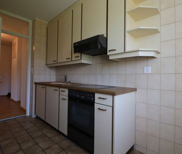 Wohnen mit Weitblick - gemütliche 3-Zimmerwohnung in Binningen - Foto 2