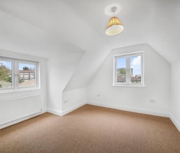 5 bedroom detached house to rent - Photo 4