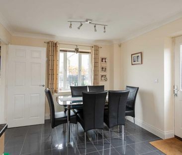 4 bedroom detached house to rent - Photo 5