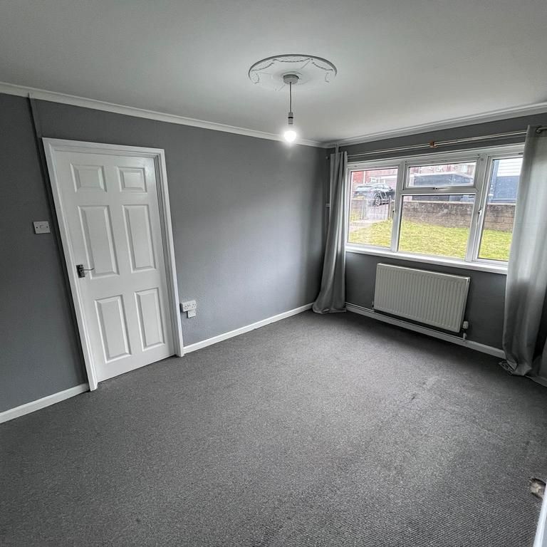 2 bedroom semi-detached house to rent - Photo 1