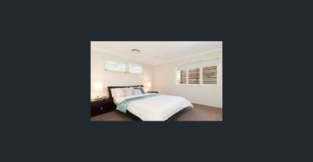 AIR-CONDITIONING... LARGE DECK... SHED... BATH... DISHWASHER... QUIET STREET - Photo 4