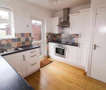 35 Edenmore Drive, Belfast, BT11 8LT - Photo 5