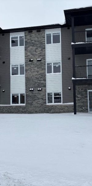 Logements FLAMBANT neufs à louer, 22e avenue à St-Georges - Photo 1