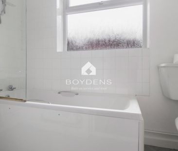 Salisbury Avenue, COLCHESTER - Photo 4