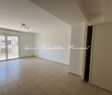 Location Appartement 2 pièces 39m² STE MAXIME 83120 - Photo 1