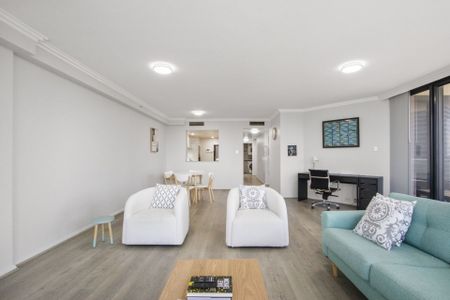 Fully Furnished - Photo 3