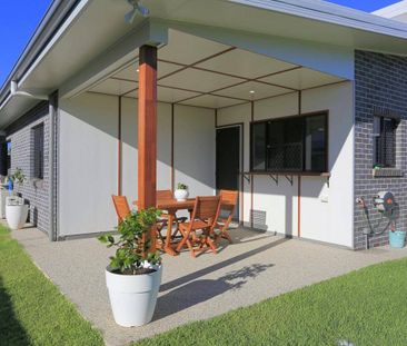 FULLY FURNISHED 2 BEDROOM UNIT IN BARGARA - Photo 1