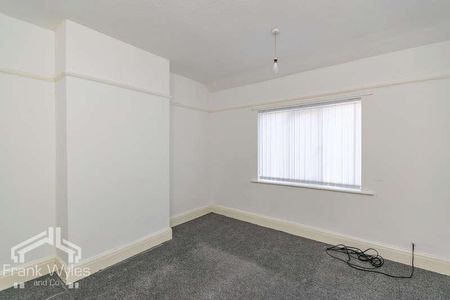 Curzon Road, Lytham St. Annes, Lancashire, FY8 - Photo 3