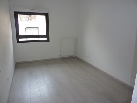 Location Appartement 3 pièces 58m² - Photo 4