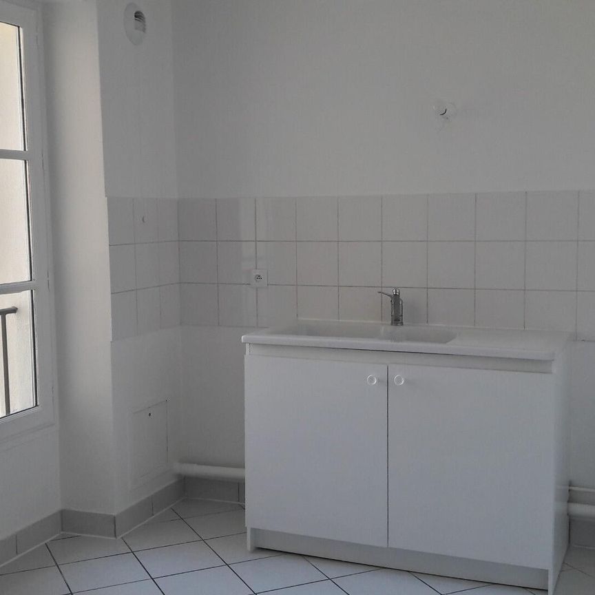 location Appartement T3 DE 70.35m² À VERSAILLES - Photo 1