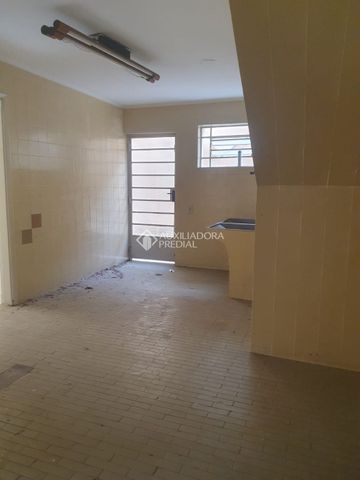 Casa com 3 quartos e 264m² para alugar em Jardim Maria Adelaide, São Bernardo do Campo. - Photo 4