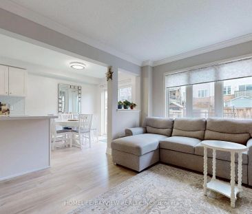 Condo Townhouse For Lease | N9255432 - Photo 4