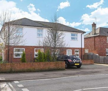 Ruskin Road, Horton Court, OX16 - Photo 6