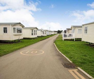 Sheerness Holiday Park, Halfway Road, Minster On Sea, Sheerness, ME12 - Photo 3