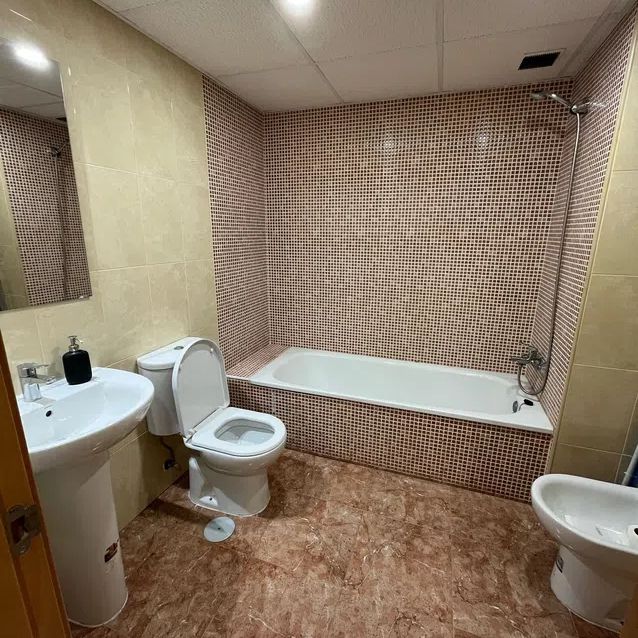 Alquiler de ático en Calle Hospital, 2 - Photo 1